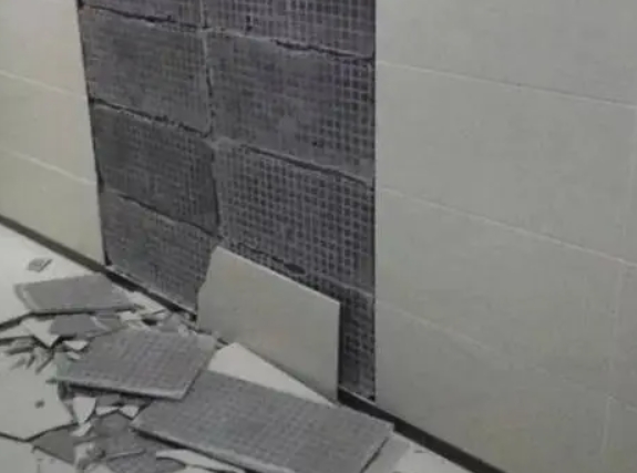 融安瓷砖空鼓维修公司分享下融安墙砖松动维修的知识